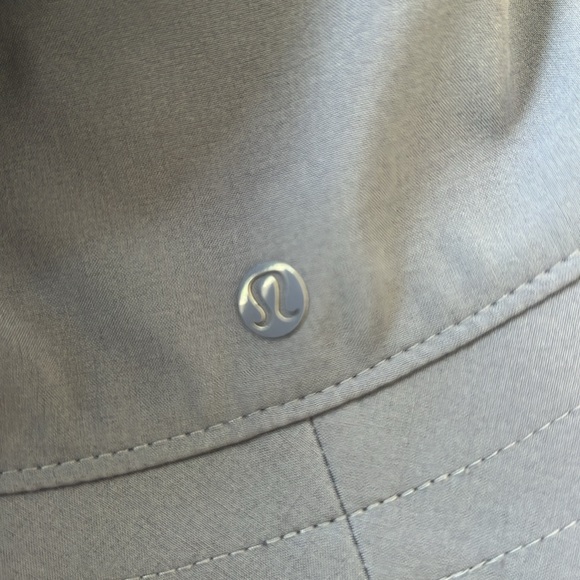 Lululemon Unisex Both Ways Reversible Bucket Hat - Picture 5 of 5